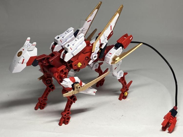 パートナーメカ「シラハヤ」