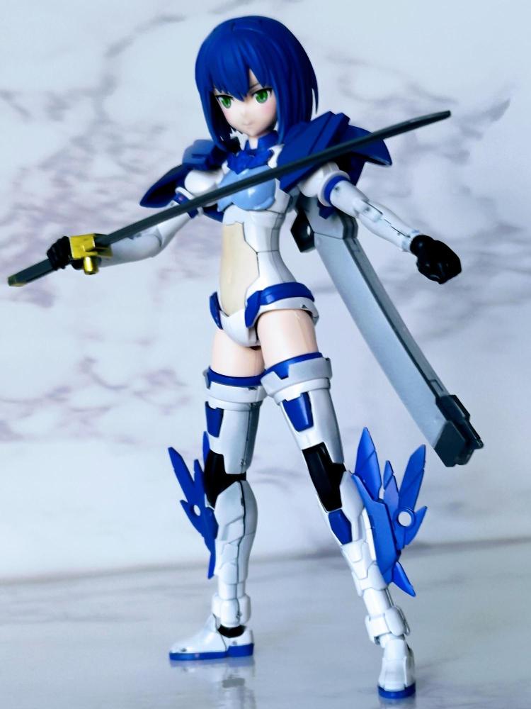 剣を構えてみる