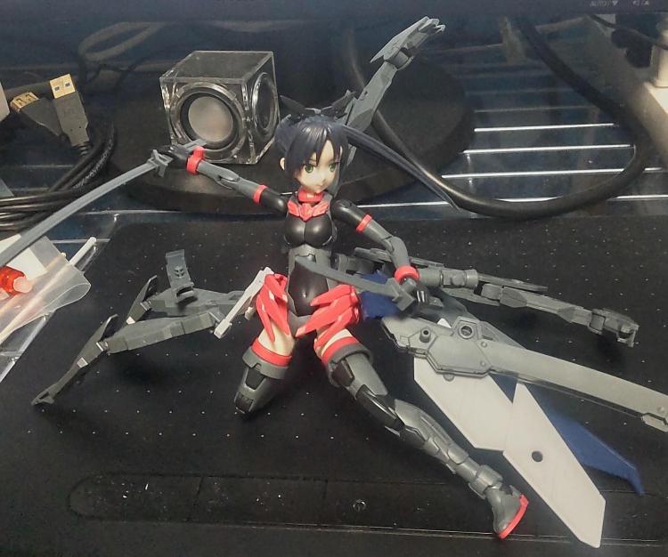 武装展開