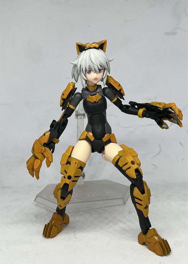 リシェッタ　スピードアーマー　ポーズ1