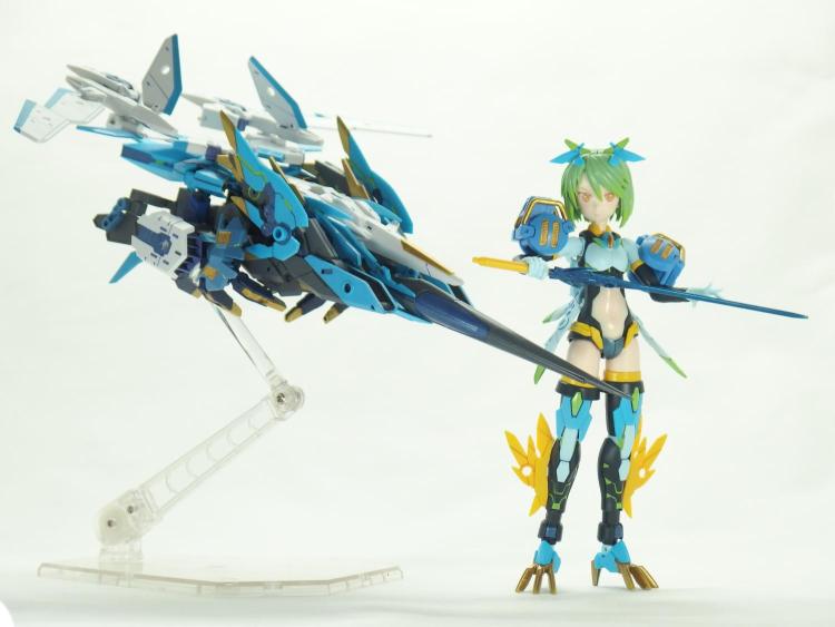 高機動装甲補助ドローン：マエストロ