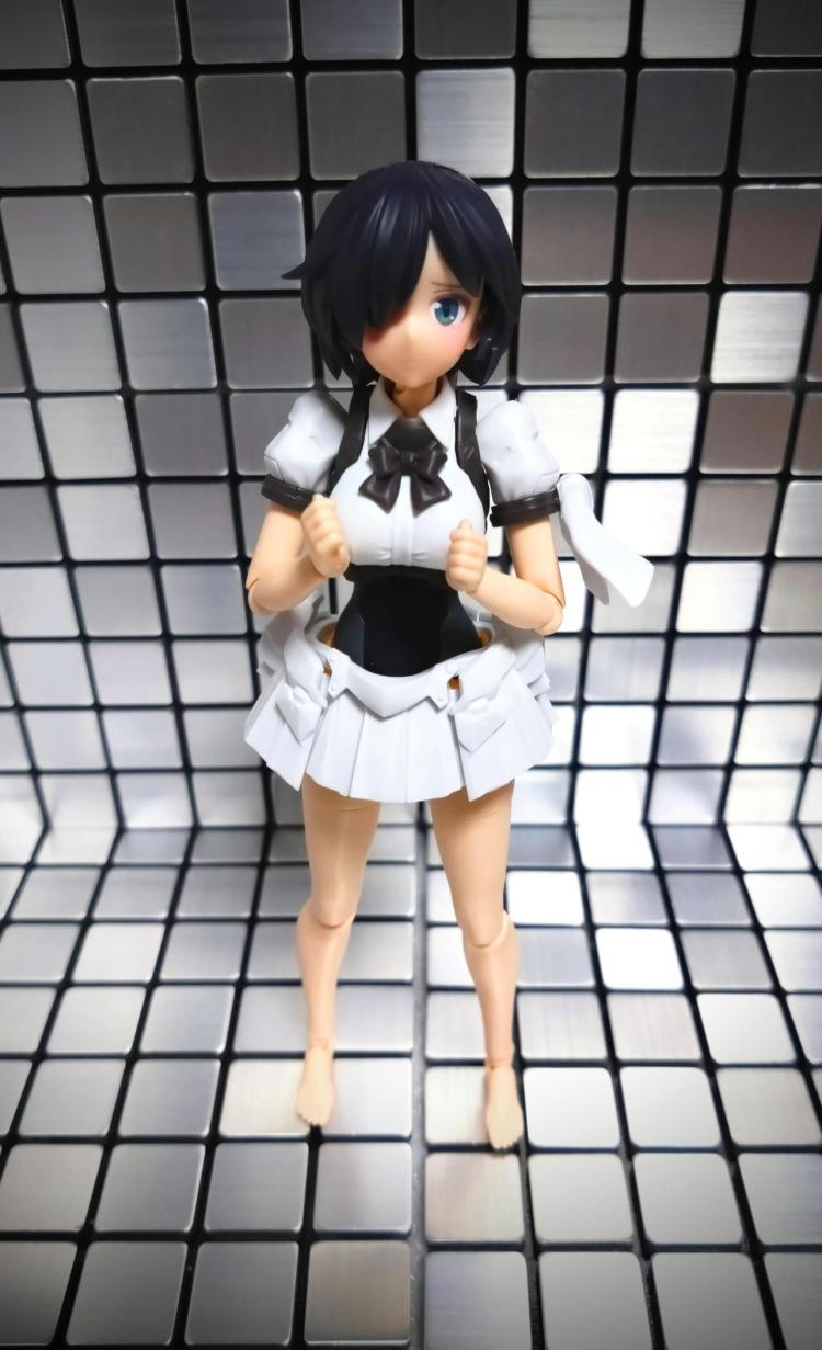 このゆかに裸足は冷たいです！