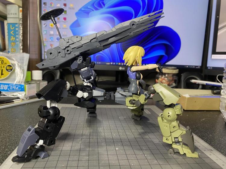 胴体部分の接続問題継続中