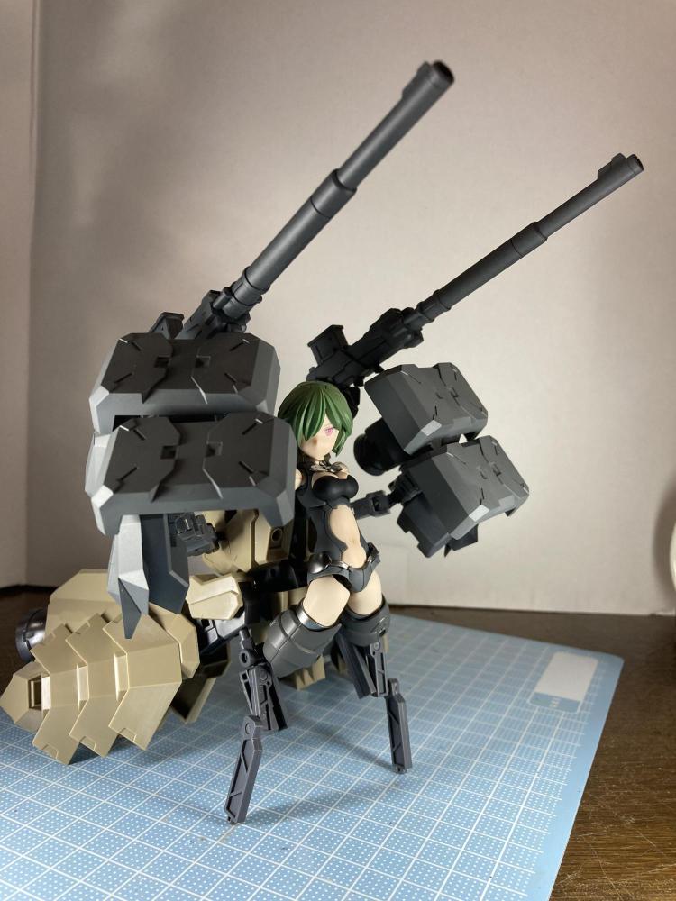 Vol.1 - ニルヴァーシュ・タイプ・ジ・エンドのコックピット風にしてみようかと。