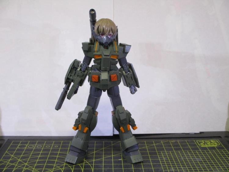 ネヴァリア＝フルアーマー