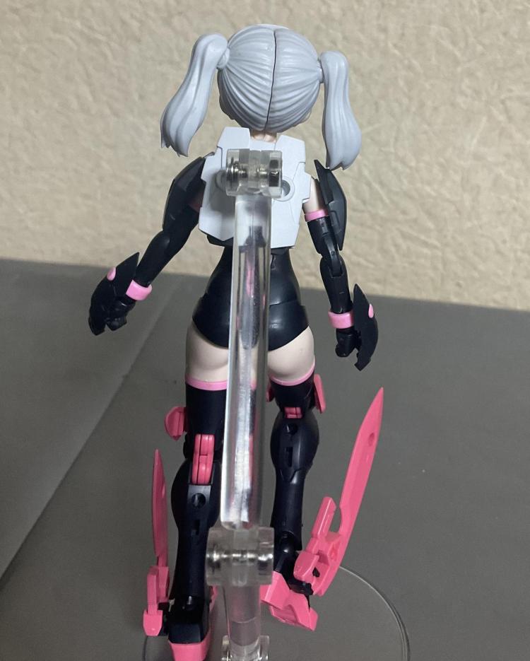 基本パチ組みで少しずつパーツを追加していきました