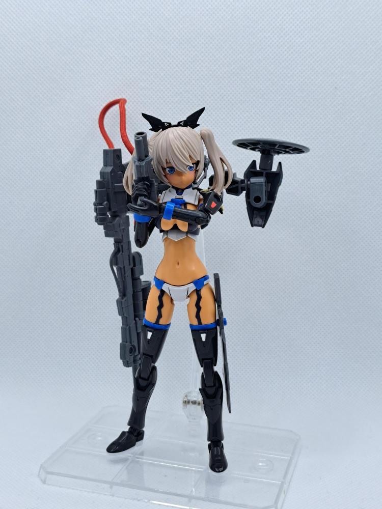 ビームハンドガン&ダガーナイフ