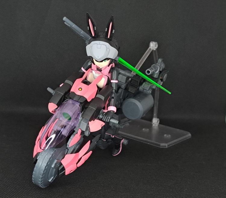 以下、ポージング画像