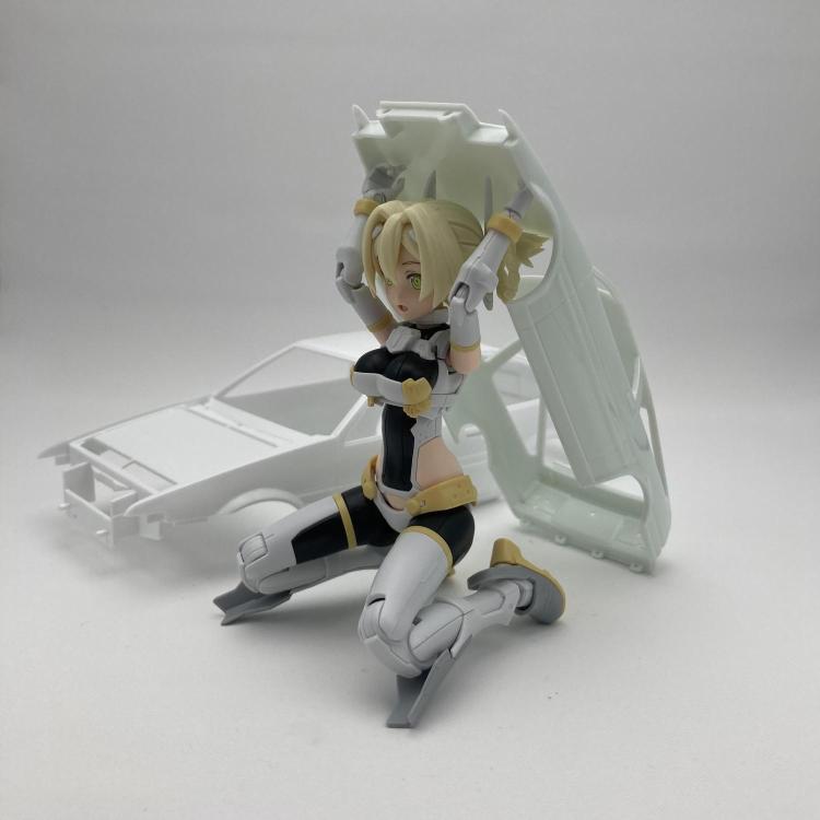 楽プラ　1/32スケール