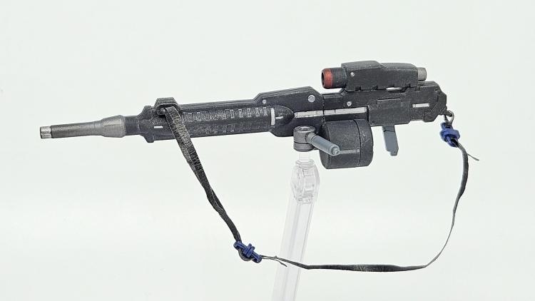 主兵装：粒子ビーム機関砲