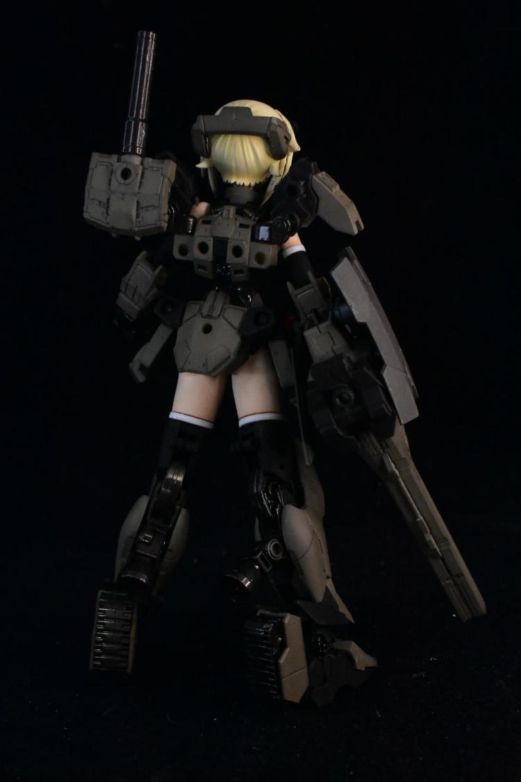 背面
