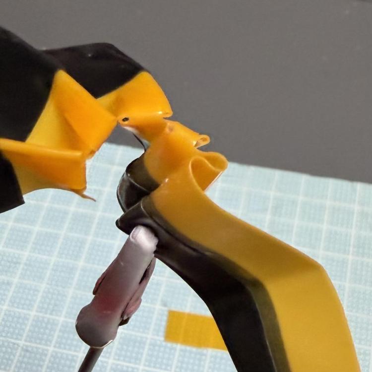 ４．スカートのひだを作る