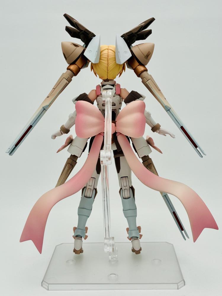 背面
