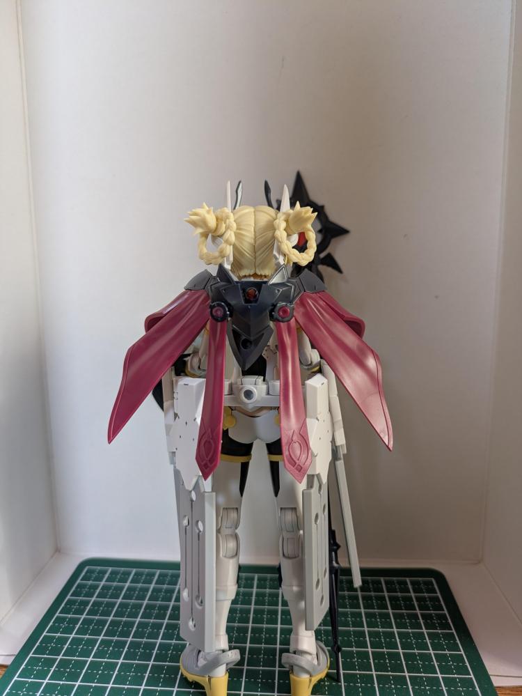 背面