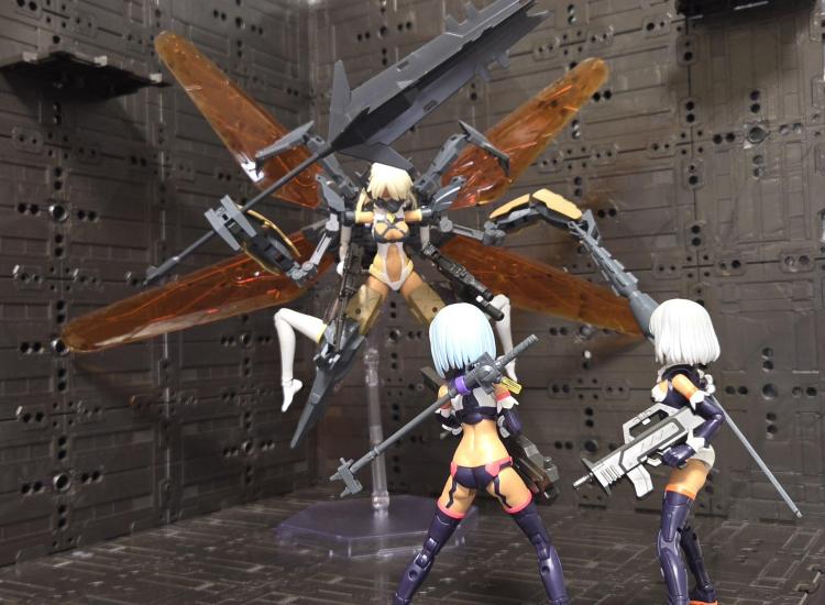 地獄の黒い二連星の前に、悪のモビルアーマーがあらわれた！！