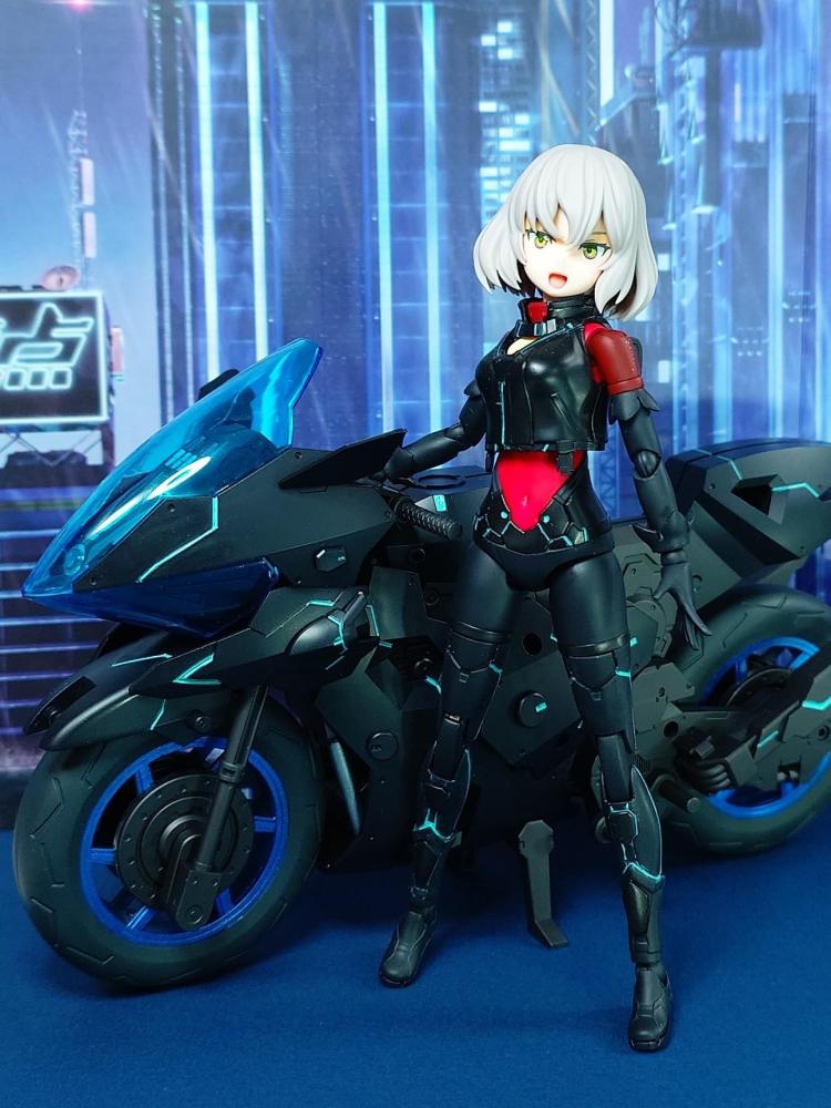 黒猫ニャレンティ